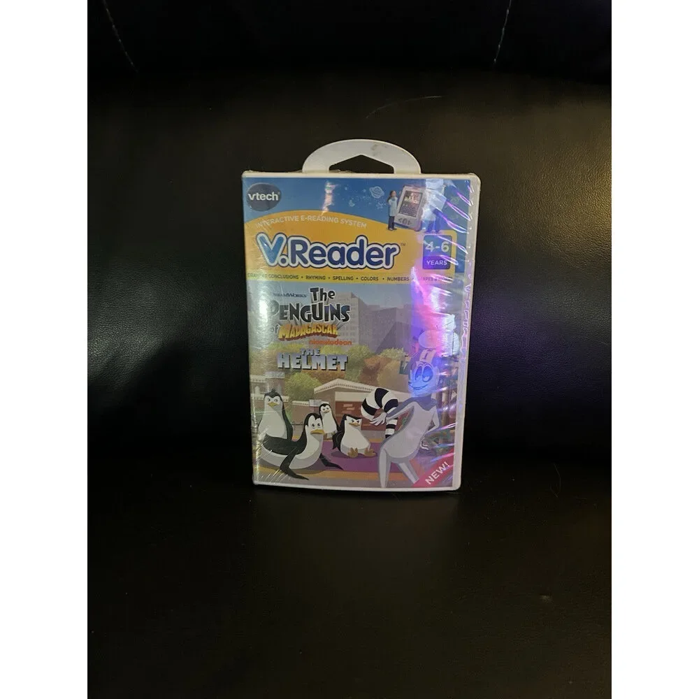 VTech V.Reader Penguins Madagascar‎ Helmet E-Reading Video Game